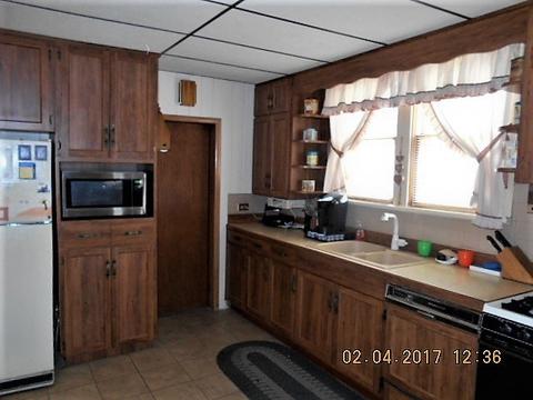 210 Oak St, Cedar Point, IL 61316 photo 4