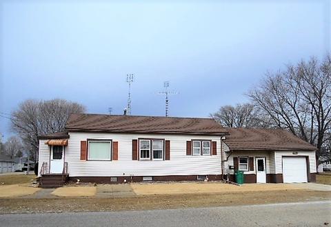 210 Oak St, Cedar Point, IL 61316 photo 2