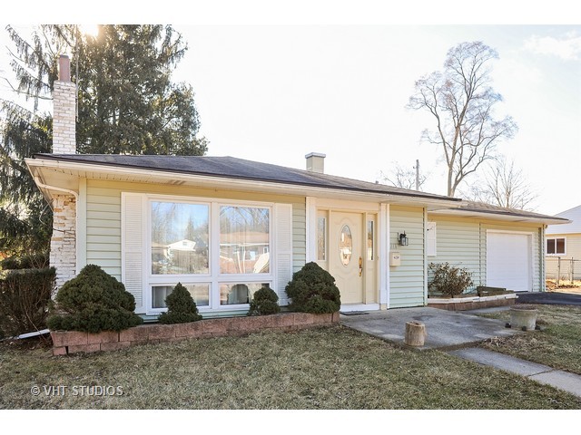 217 Renee Ter, Wheeling, IL 60090 photo 1