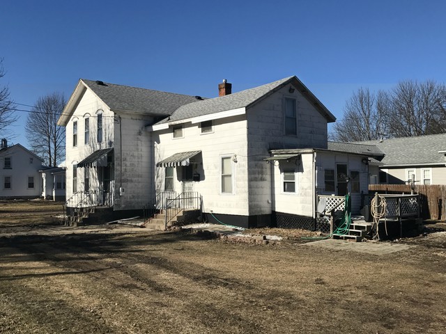 203 E Central Ave, Princeton, IL 61356 photo 1