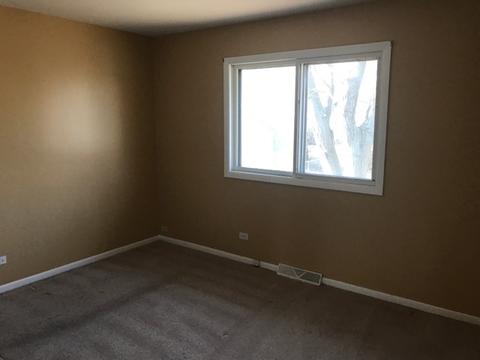 17908 Chartres Ct, Hazel Crest, IL 60429 photo 8