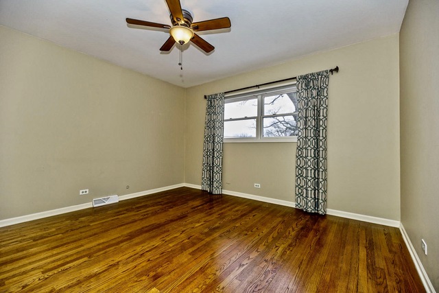 1212 Elm St, Wheaton, IL 60187 photo 9