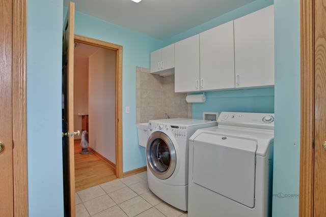 6512 Burning Tree Cir, Mchenry, IL 60050 photo 18