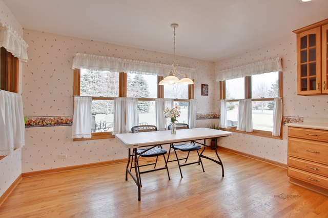 6512 Burning Tree Cir, Mchenry, IL 60050 photo 9