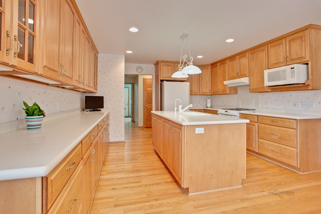 6512 Burning Tree Cir, Mchenry, IL 60050 photo 7