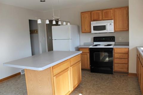 201 Ash Ave, Morrison, IL 61270 photo 5