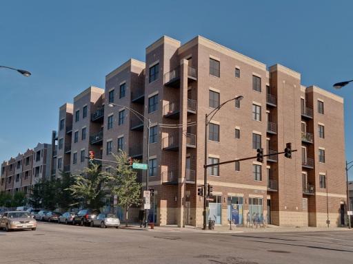 207 E 31st St #4D, Chicago, IL 60616 photo 1