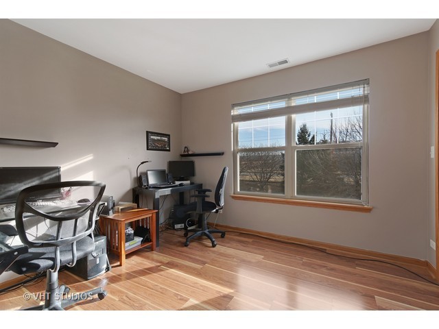 115 Schneider Ct, North Aurora, IL 60542 photo 12