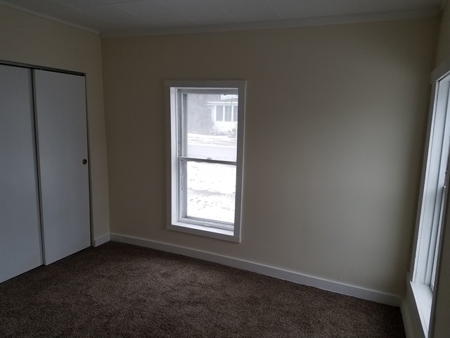 11909 Maple Ave, Hebron, IL 60034 photo 6