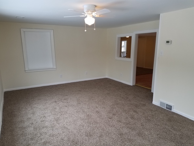 11909 Maple Ave, Hebron, IL 60034 photo 11