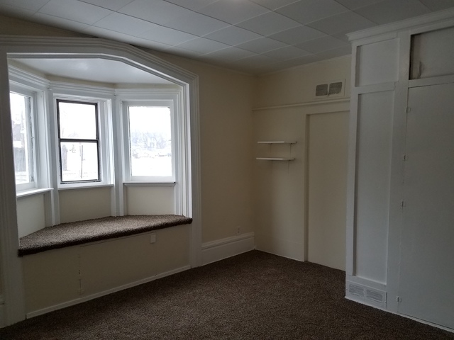 11909 Maple Ave, Hebron, IL 60034 photo 9