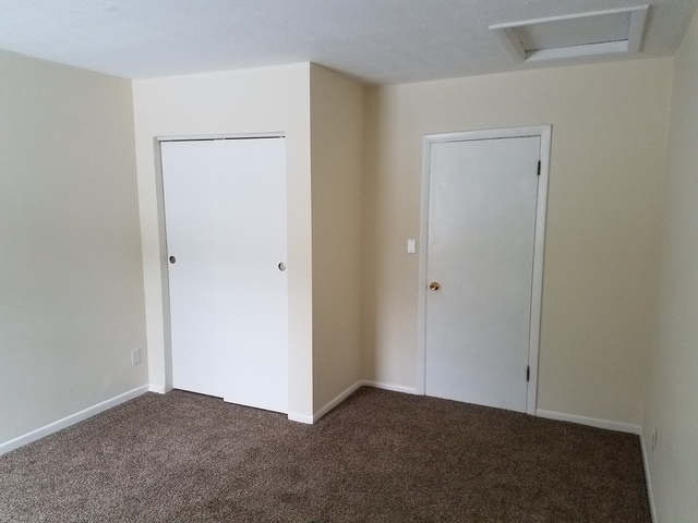 11909 Maple Ave, Hebron, IL 60034 photo 12