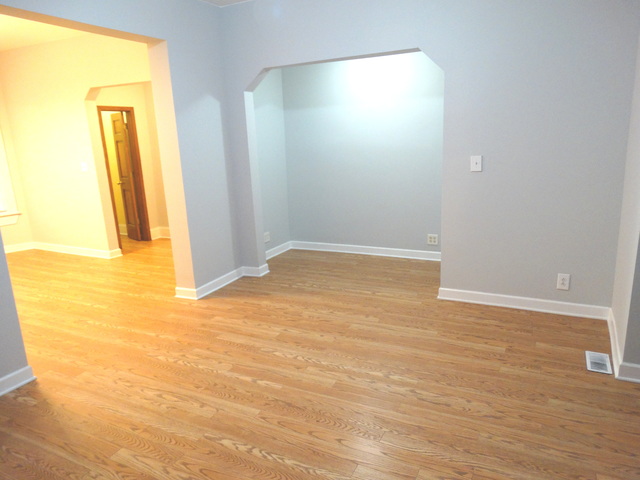 6428 S Champlain Ave, Chicago, IL 60637 photo 3