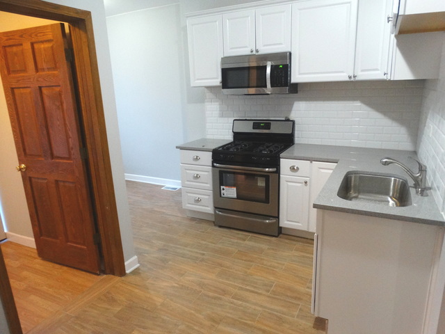6428 S Champlain Ave, Chicago, IL 60637 photo 4