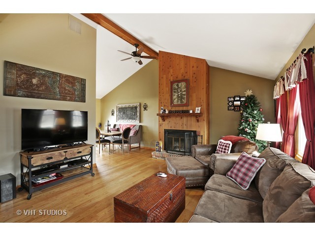 5 N856 Sunset St, Maple Park, IL 60151 photo 2