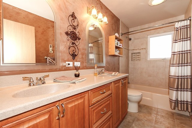 1005 Concord Ln, Hoffman Estates, IL 60192 photo 16