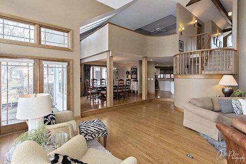 810 Regner Rd, Mchenry, IL 60051 photo 9