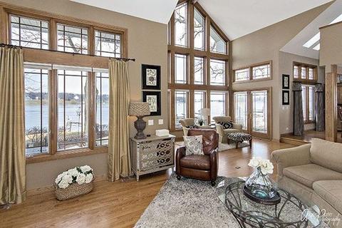 810 Regner Rd, Mchenry, IL 60051 photo 5