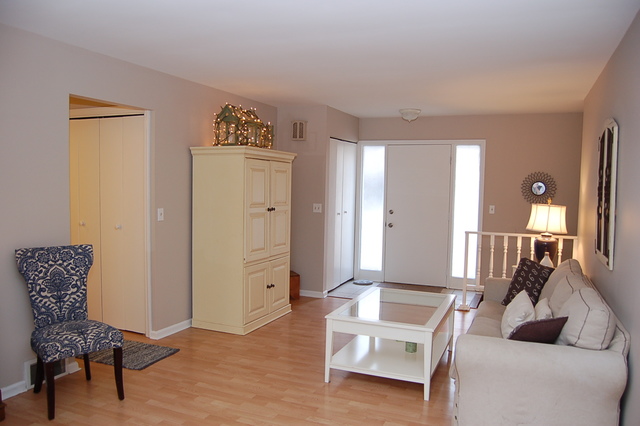 113 Bell Dr, Cary, IL 60013 photo 4