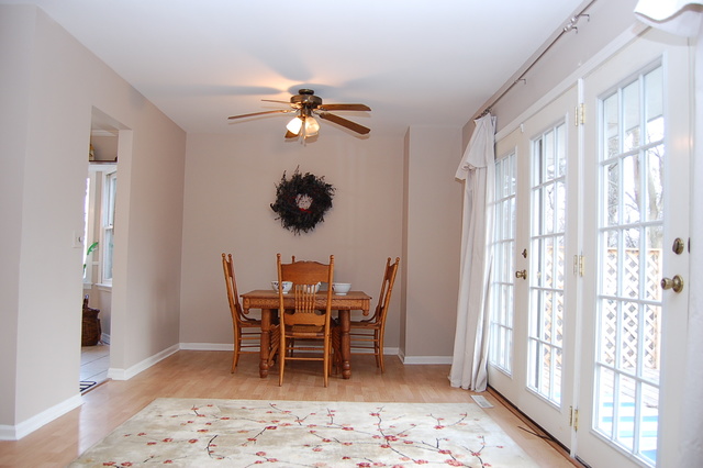 113 Bell Dr, Cary, IL 60013 photo 10