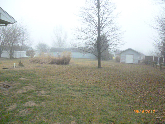 513 Valley View Dr, Philo, IL 61864 photo 14