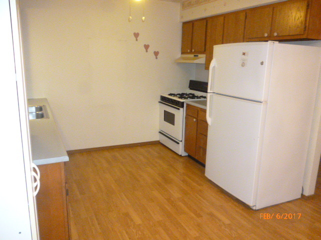 513 Valley View Dr, Philo, IL 61864 photo 2