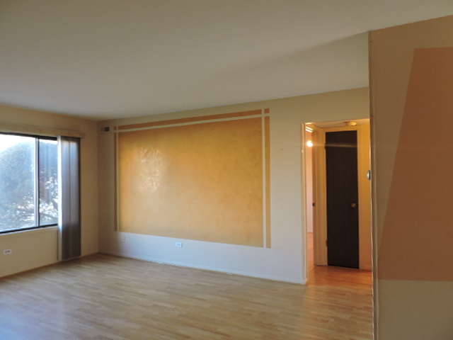 9355 Hamilton Ct #D, Des Plaines, IL 60016 photo 5