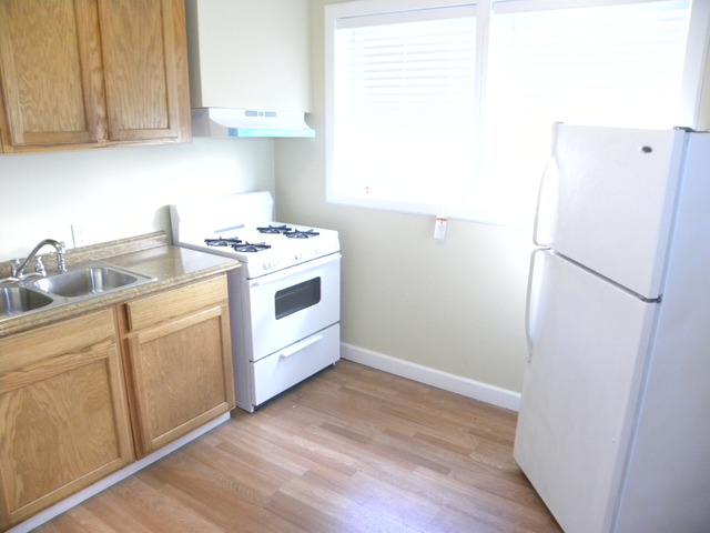 450 Claim St, Aurora, IL 60505 photo 10