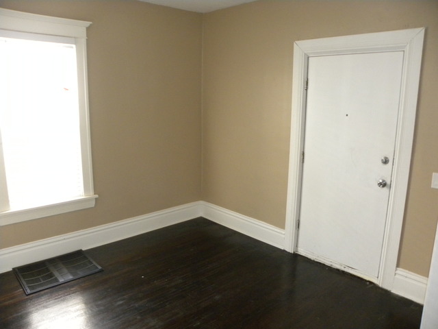 450 Claim St, Aurora, IL 60505 photo 13
