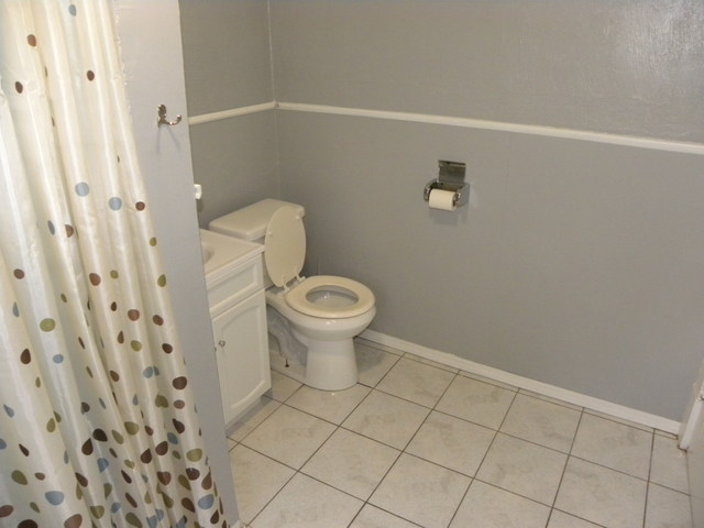 450 Claim St, Aurora, IL 60505 photo 15
