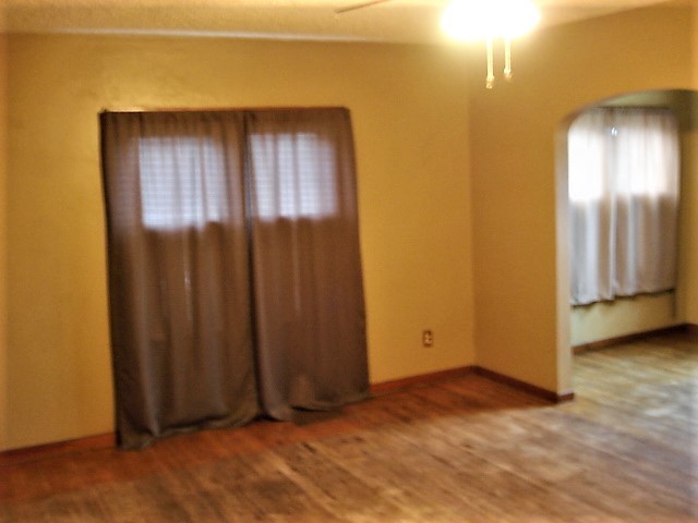 320 W 3rd St, Spring Valley, IL 61362 photo 8