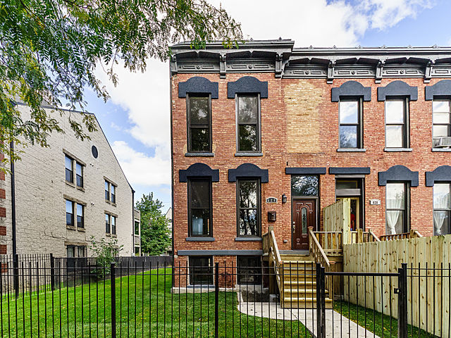624 E Bowen Ave, Chicago, IL 60653 photo 1