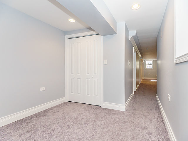 624 E Bowen Ave, Chicago, IL 60653 photo 18