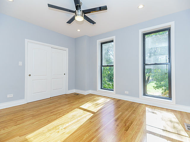 624 E Bowen Ave, Chicago, IL 60653 photo 9
