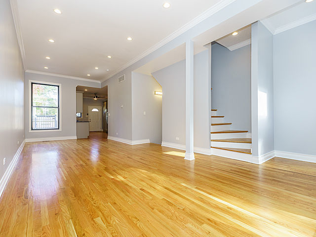 624 E Bowen Ave, Chicago, IL 60653 photo 7