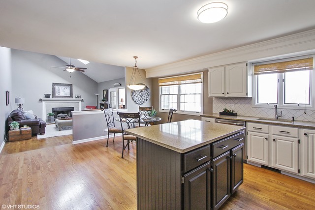 8 N887 Hopps Rd, Elgin, IL 60124 photo 9