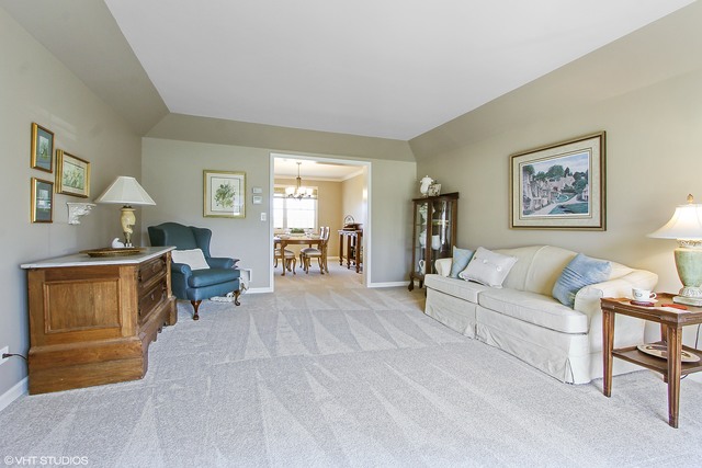 8 N887 Hopps Rd, Elgin, IL 60124 photo 6