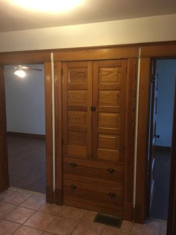 802 E 3rd St, Dixon, IL 61021 photo 8