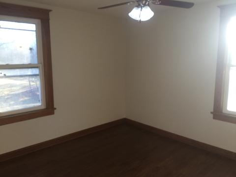 802 E 3rd St, Dixon, IL 61021 photo 13