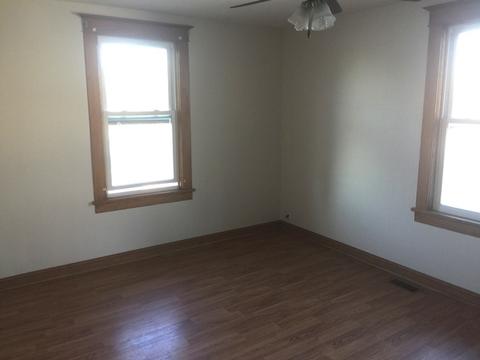 802 E 3rd St, Dixon, IL 61021 photo 15