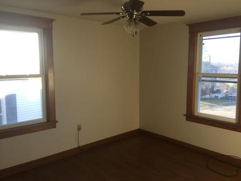 802 E 3rd St, Dixon, IL 61021 photo 16