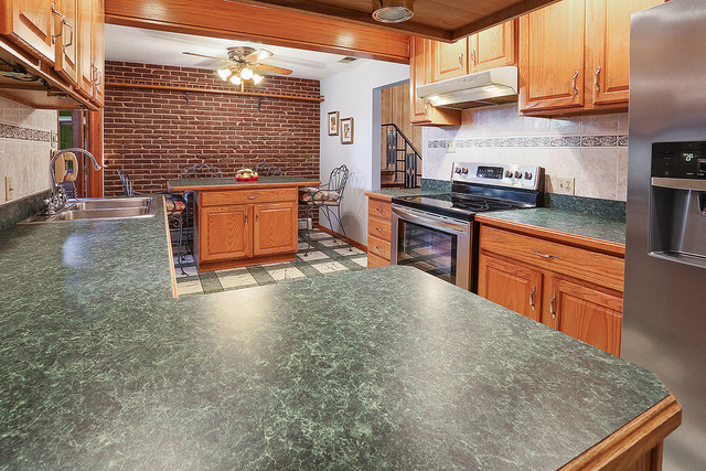 8073 William Dr, Willowbrook, IL 60527 photo 13