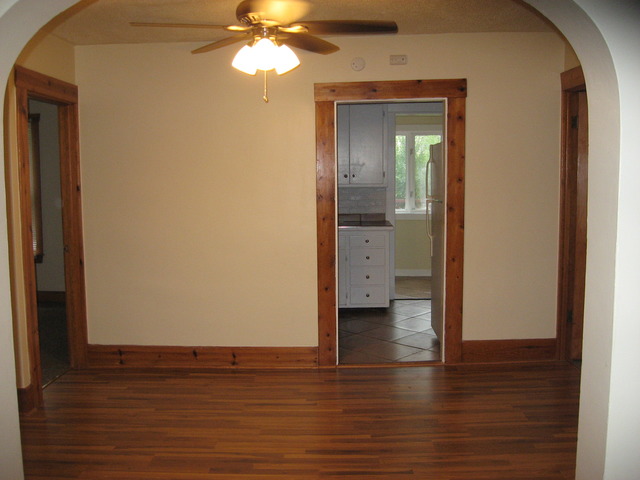 227 Orchard St, Elgin, IL 60123 photo 4