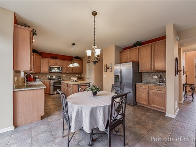 25242 Trelliage Ave, Plainfield, IL 60585 photo 8
