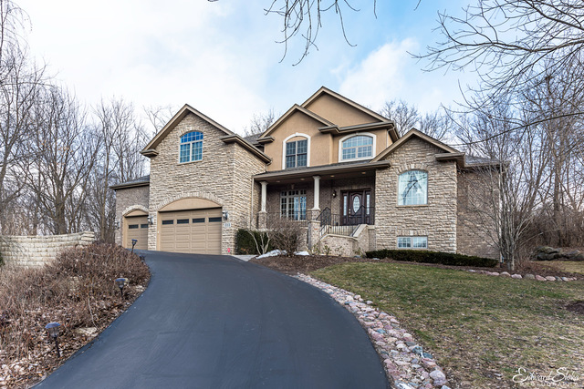 315 Harper Dr, Algonquin, IL 60102 photo 1