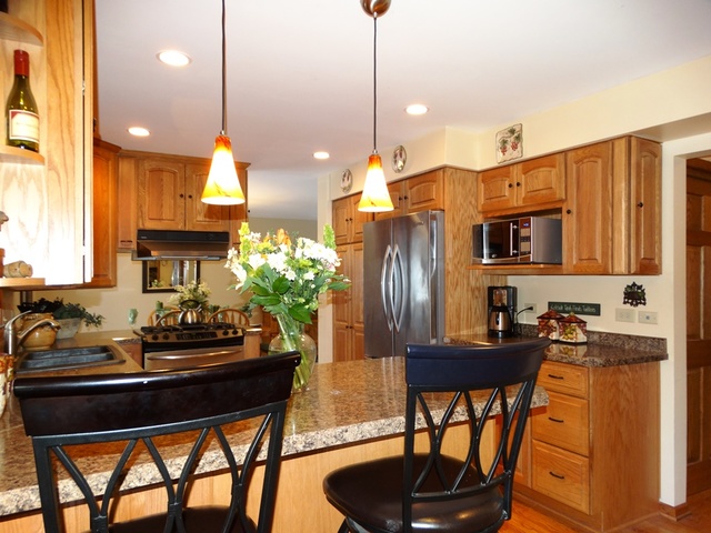 330 S Walnut St, Itasca, IL 60143 photo 9