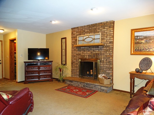 330 S Walnut St, Itasca, IL 60143 photo 11