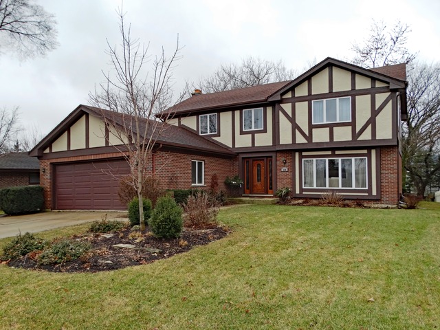 330 S Walnut St, Itasca, IL 60143 photo 1
