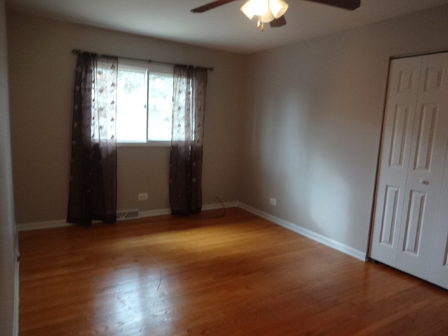 817 Forest Ct, Bartlett, IL 60103 photo 12