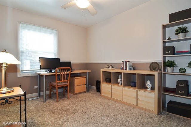 122 E Mcclellan St, Bartlett, IL 60103 photo 8